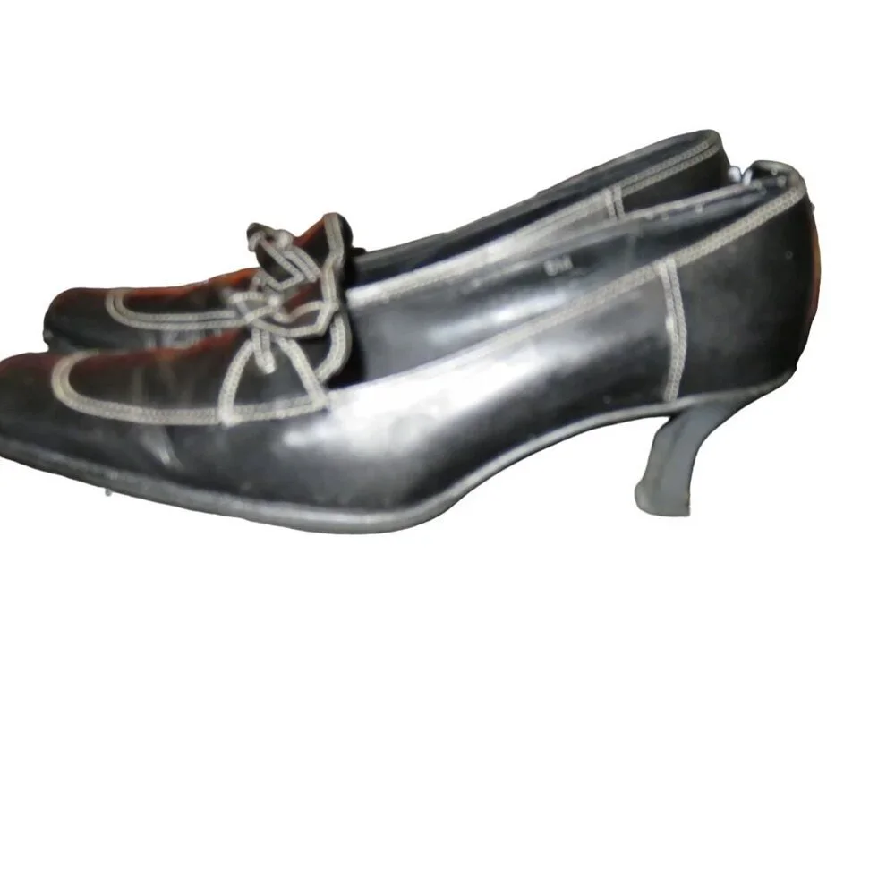 Vaneli Gelise Black Italian Calf Leather Square Toe Bow Embellished Loafer sz 8